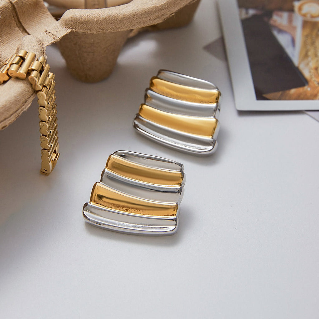18K gold geometric trapezoidal design with gold and silver color matching, fashionable and personalized earrings
