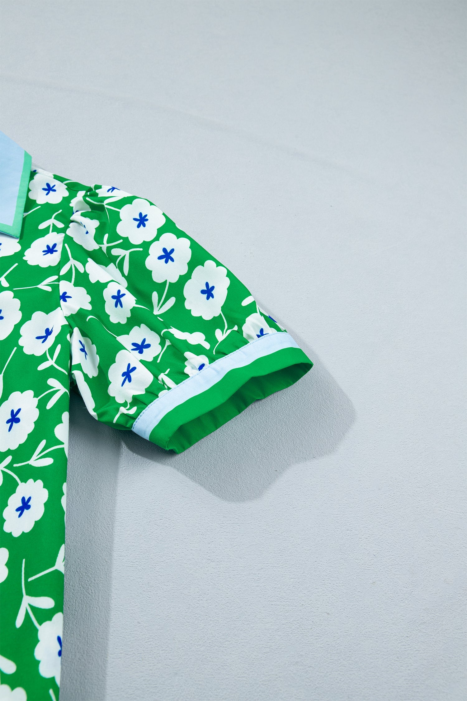 Green Flower Printed Contrast Patchwork Collar Short Sleeve Blouse