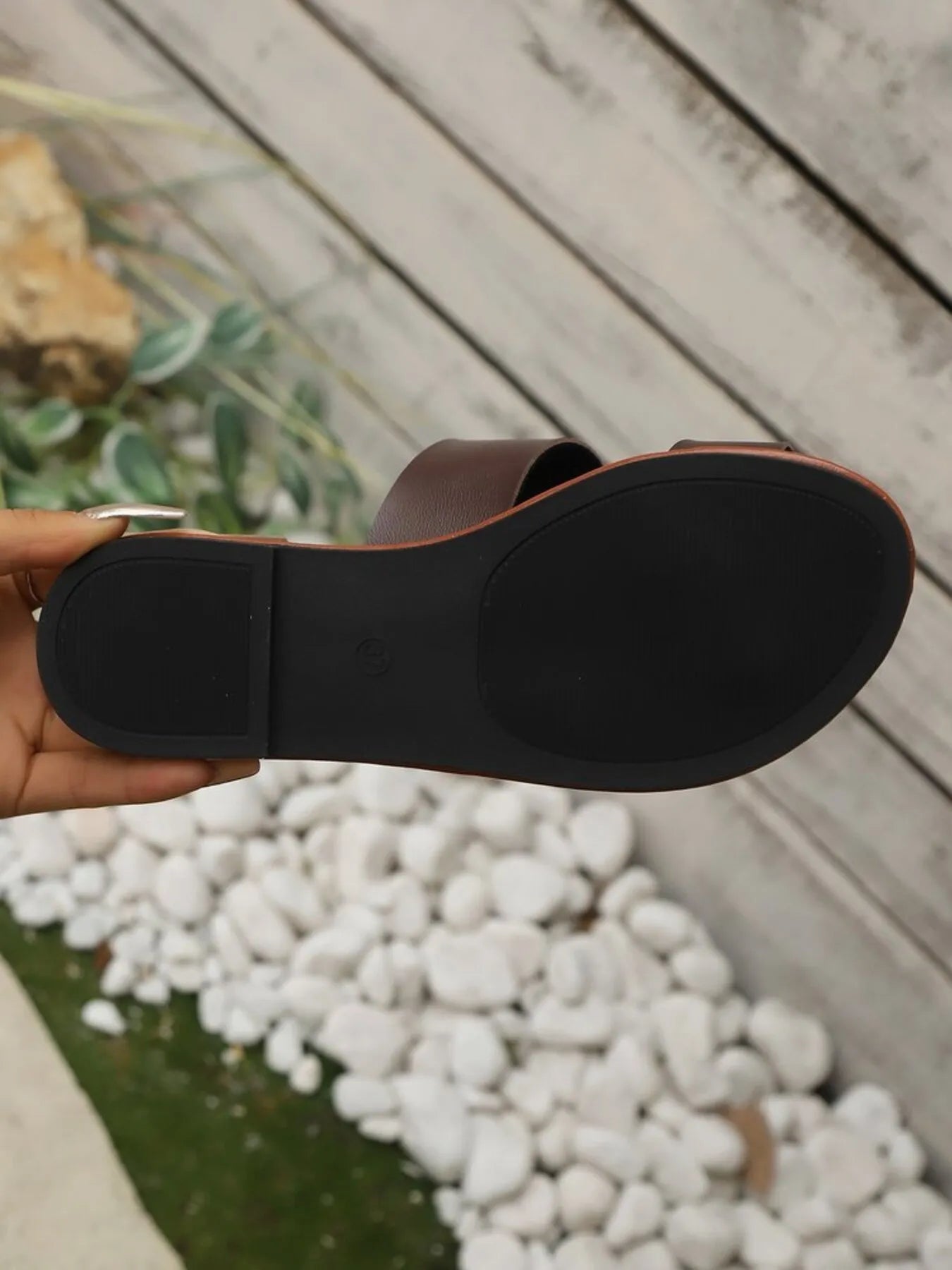 Toe Loop Flat Sandals