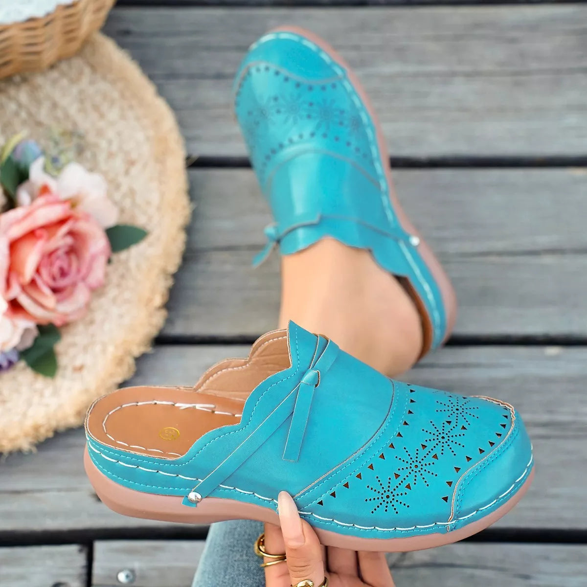 Round Toe Wedge Sandals