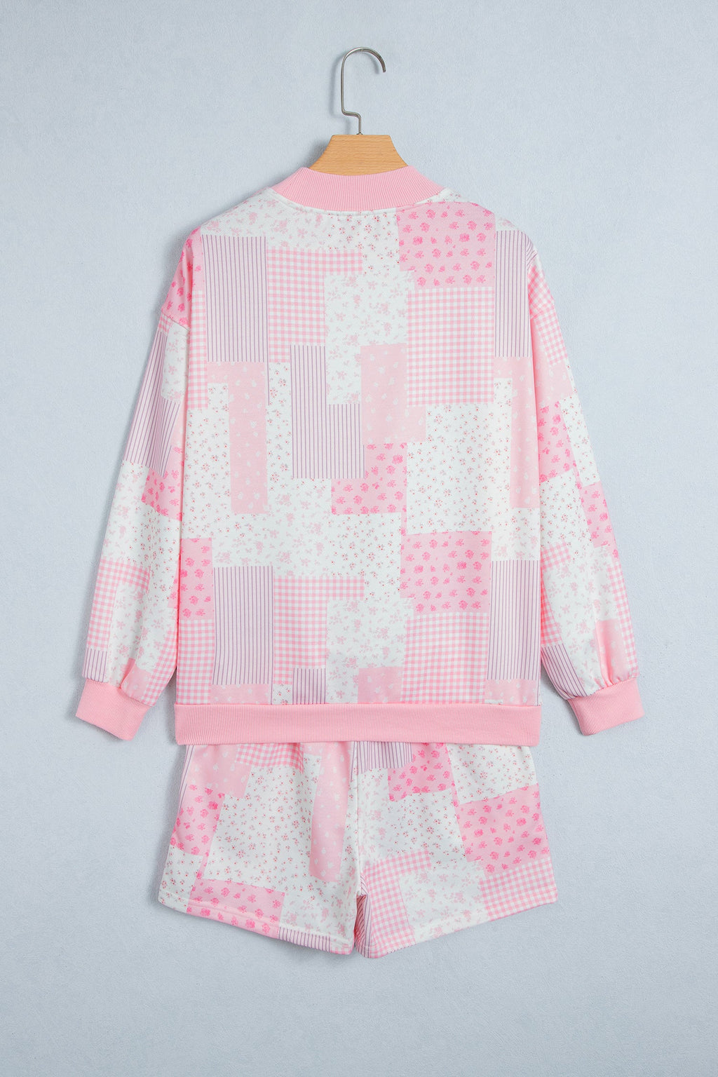 Light Pink Patchwork Floral Print Drop Shoulder Baggy Pullover Drawstring Shorts Set