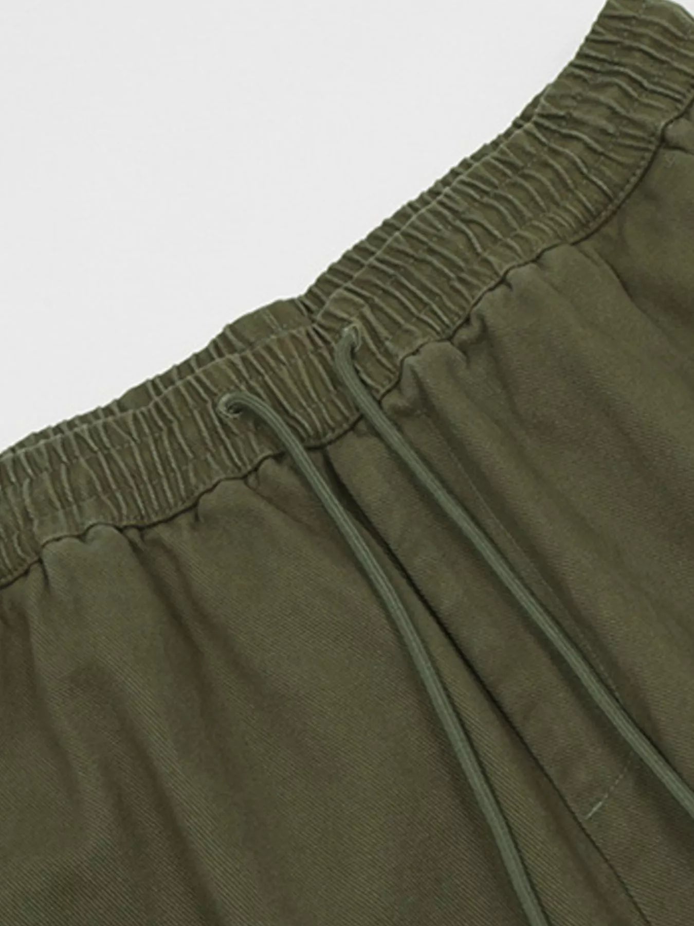 Men's Relaxed Fit Cargo Pants with Drawstring