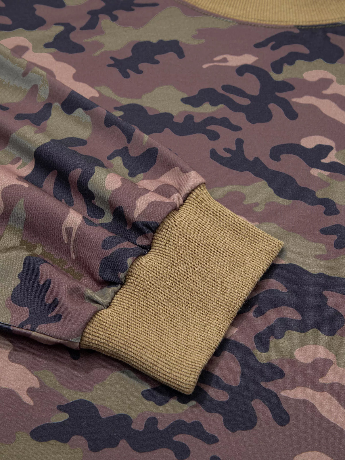 Plus Size Camouflage Print Long Sleeve Oversized Shift Sweatshirt
