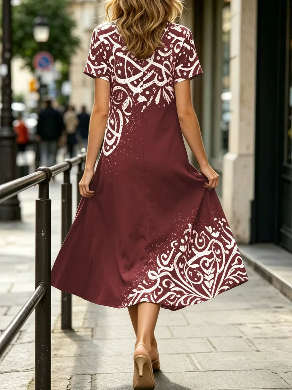 Printed Short Sleeve Midi Dress