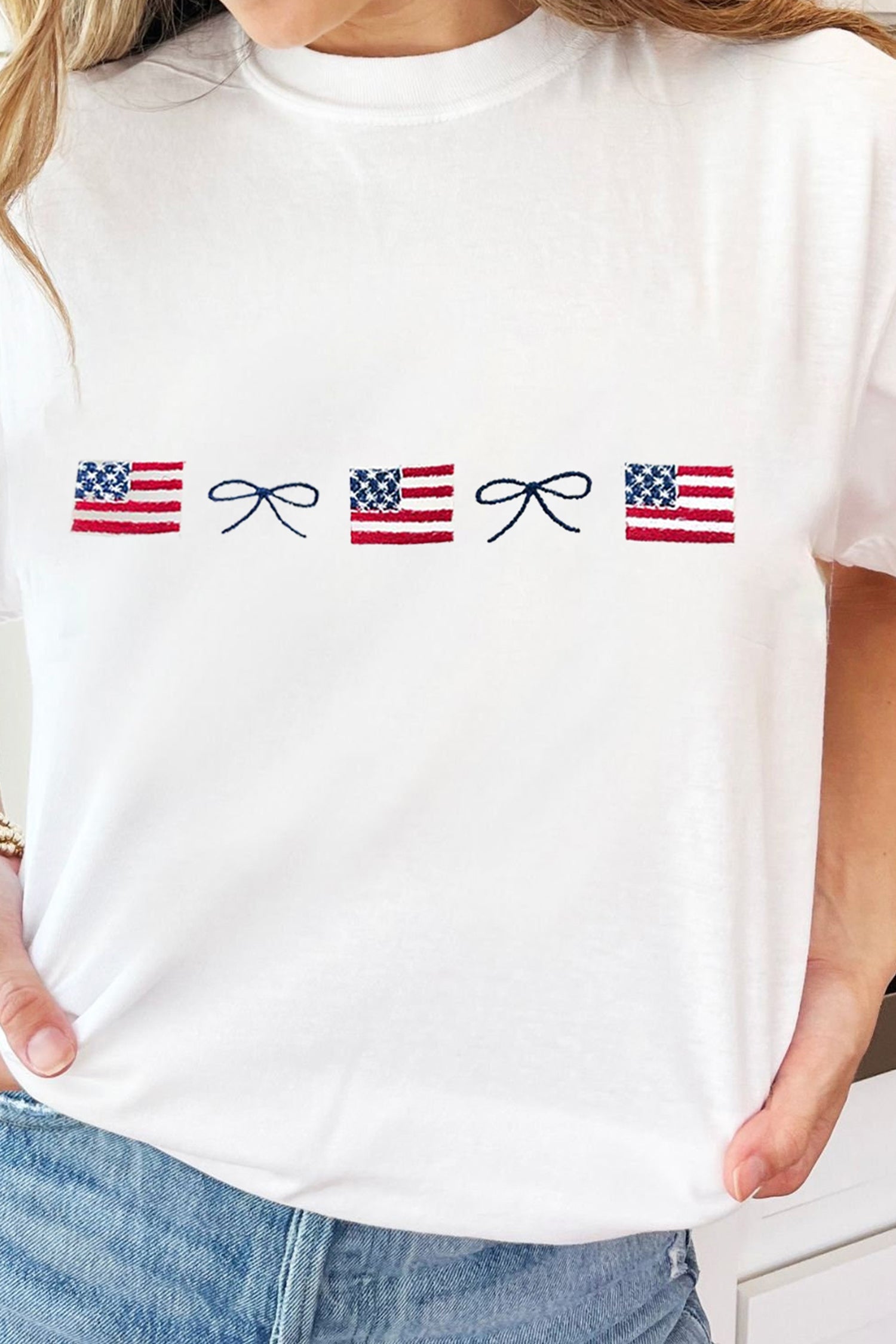 White Embroidered Flag Bow Short Sleeve Casual T-Shirt