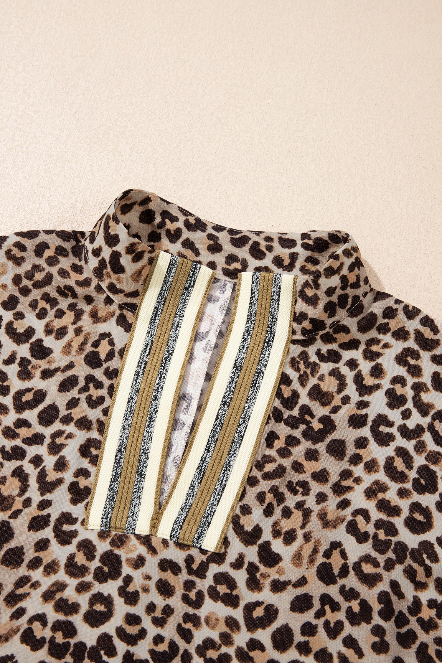 Leopard Contrast Trim V Neck Half Sleeve Western Dolman Blouse