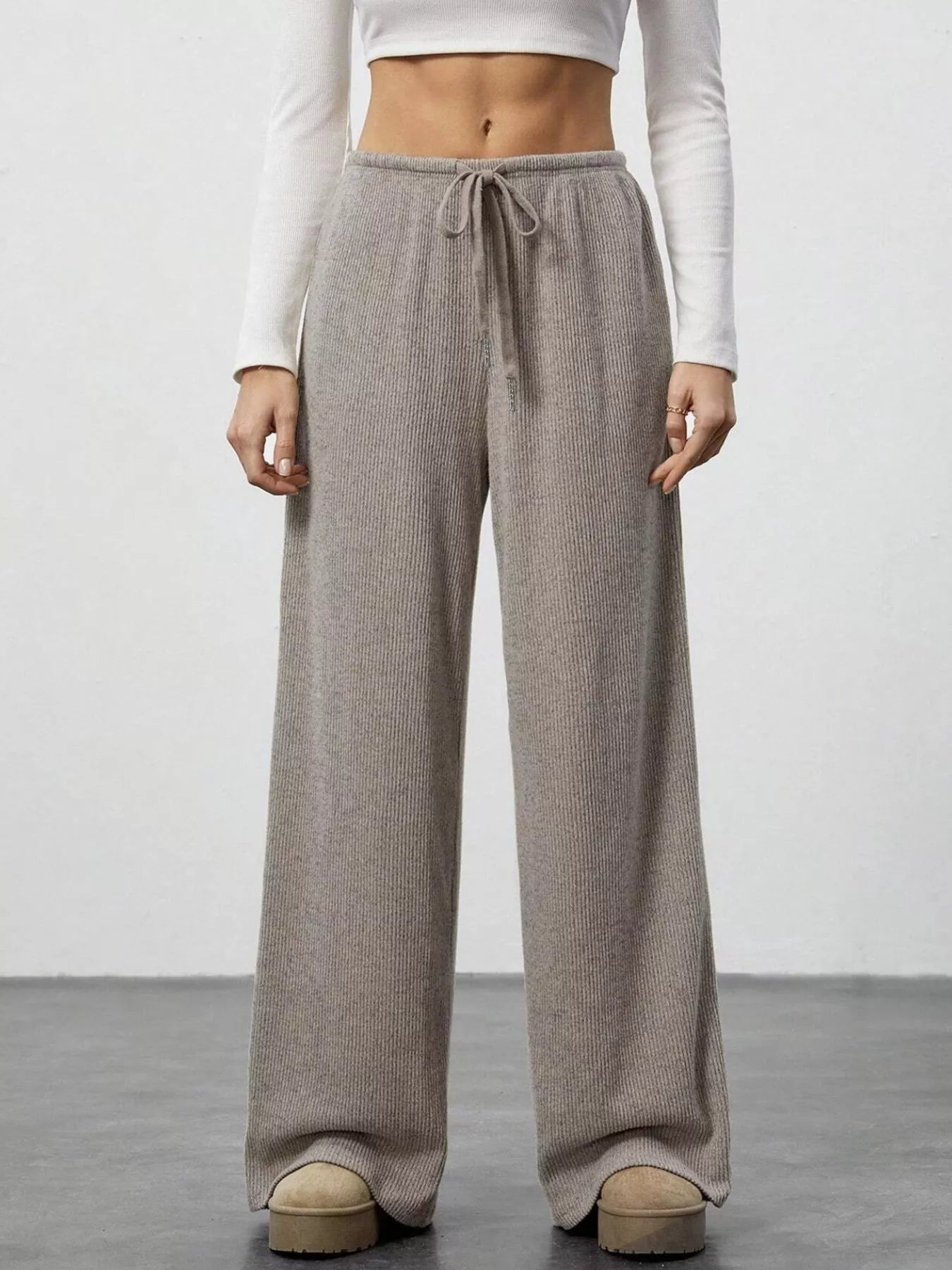 Relaxed Fit Drawstring Pants