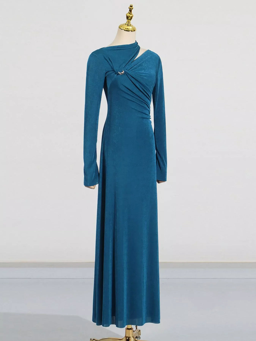 Cutout Ruched Long Sleeve Maxi Dress
