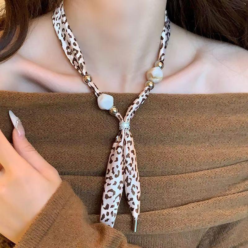 Fashionable High-end Long Necklace