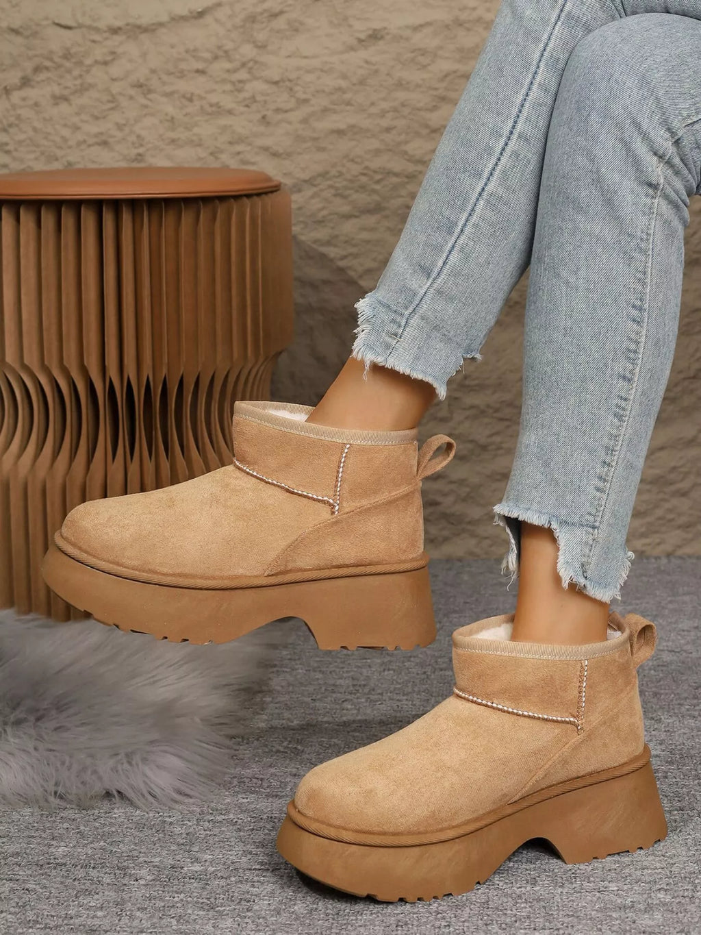 Round Toe Platform Boots
