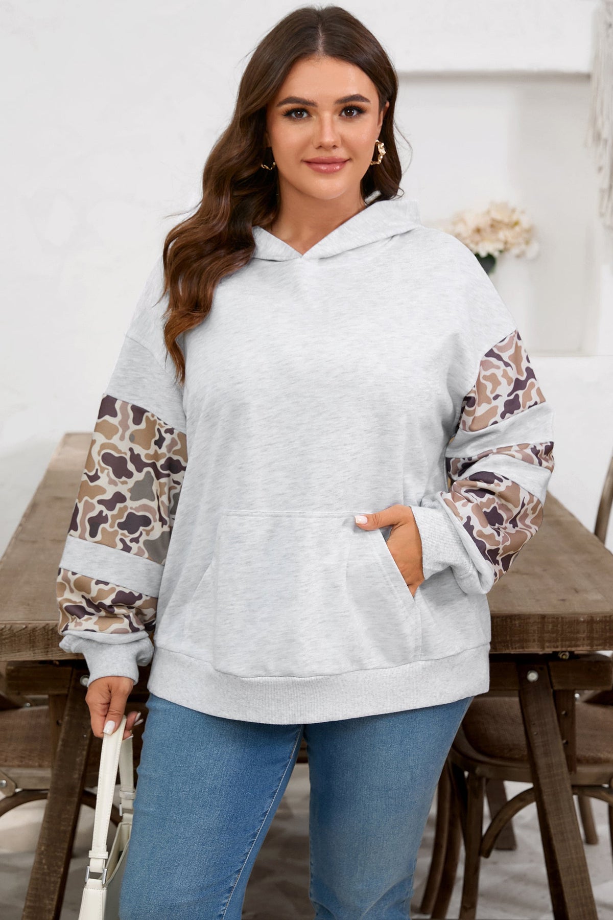 Plus Size Camo Patchwork Asymmetric Sleeve Hoodie