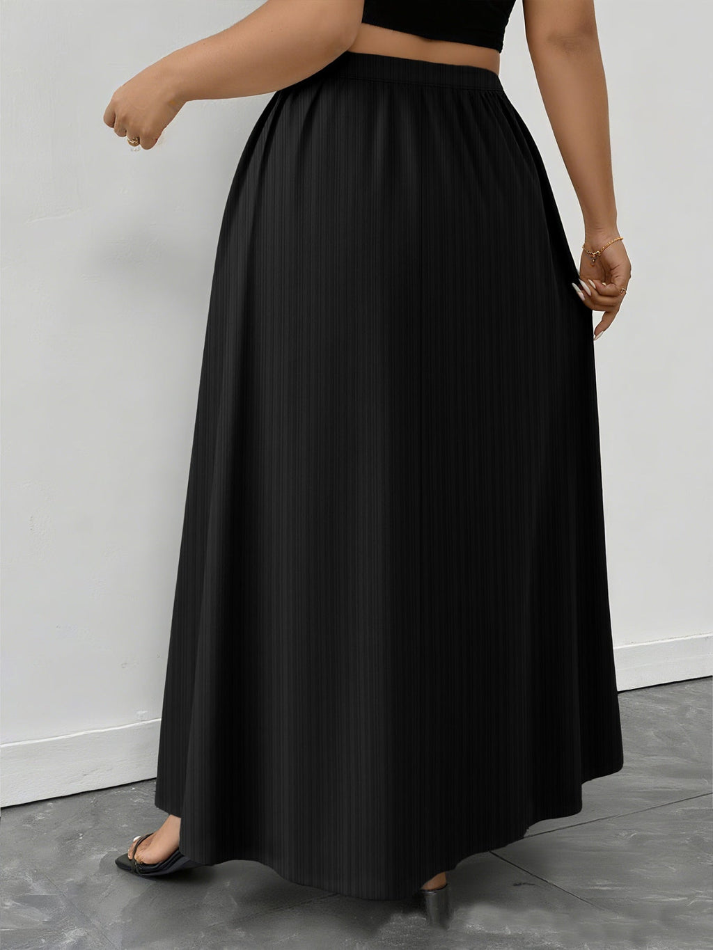 Ruched Maxi Skirt with Pockets
