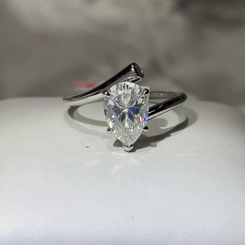 2 Carat 925 Sterling Silver Moissanite Ring