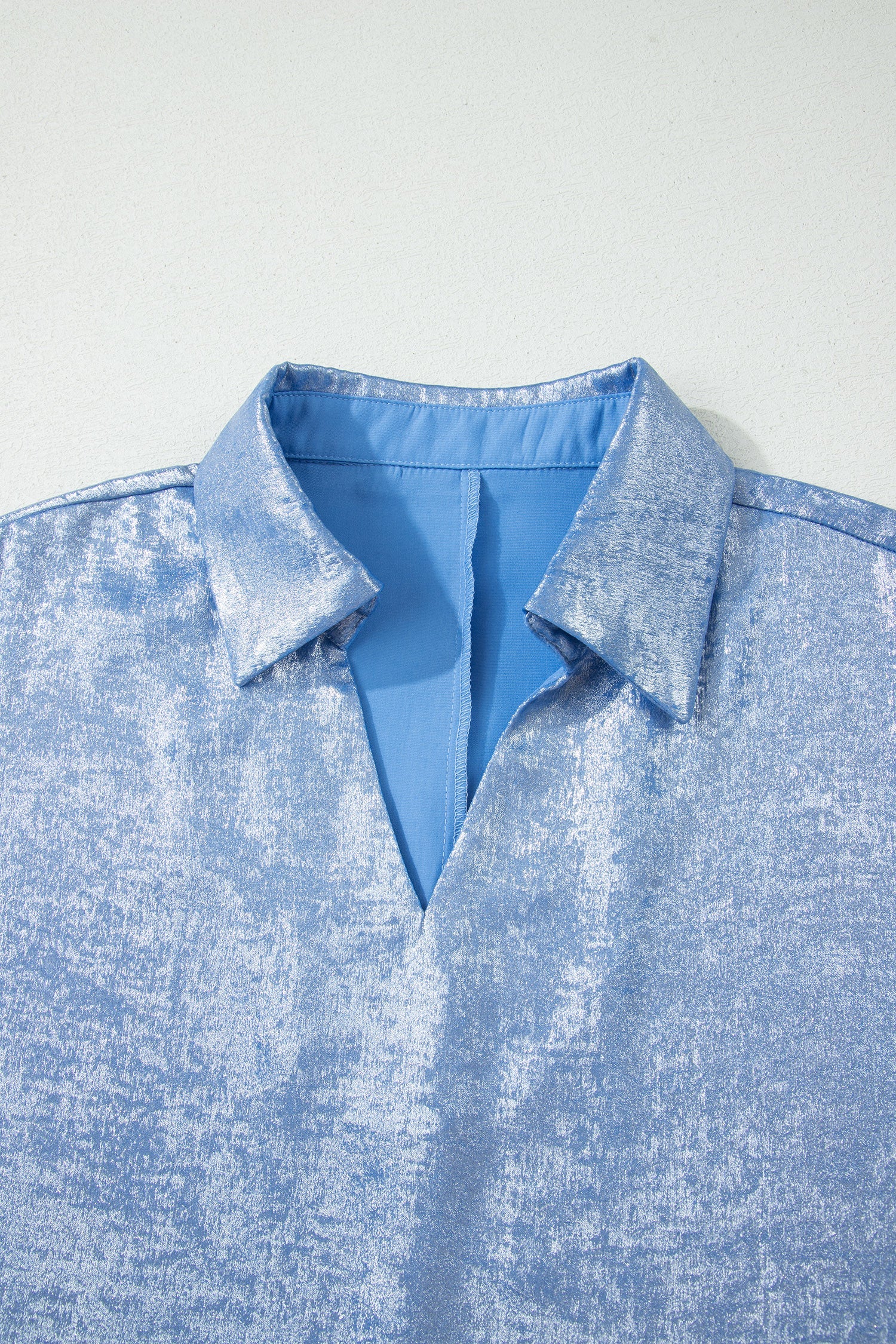 Myosotis Collared V Neck Half Sleeve Metallic Top