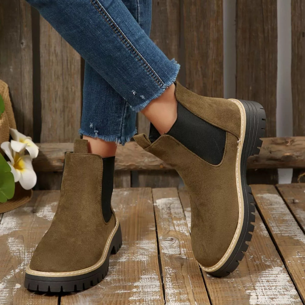 Round Toe Block Heels Boots