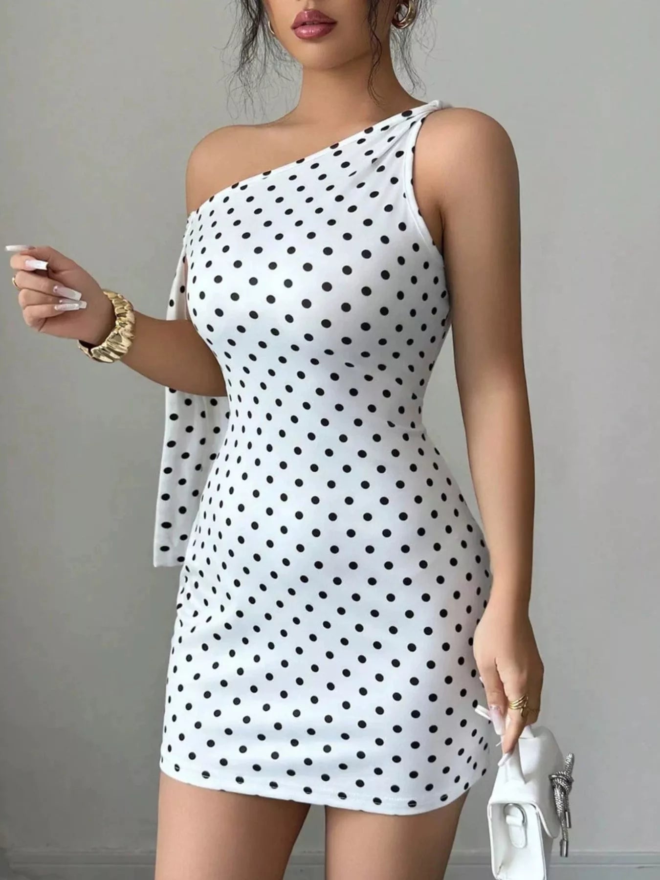 One-Shoulder Polka Dot Bodycon Mini Dress