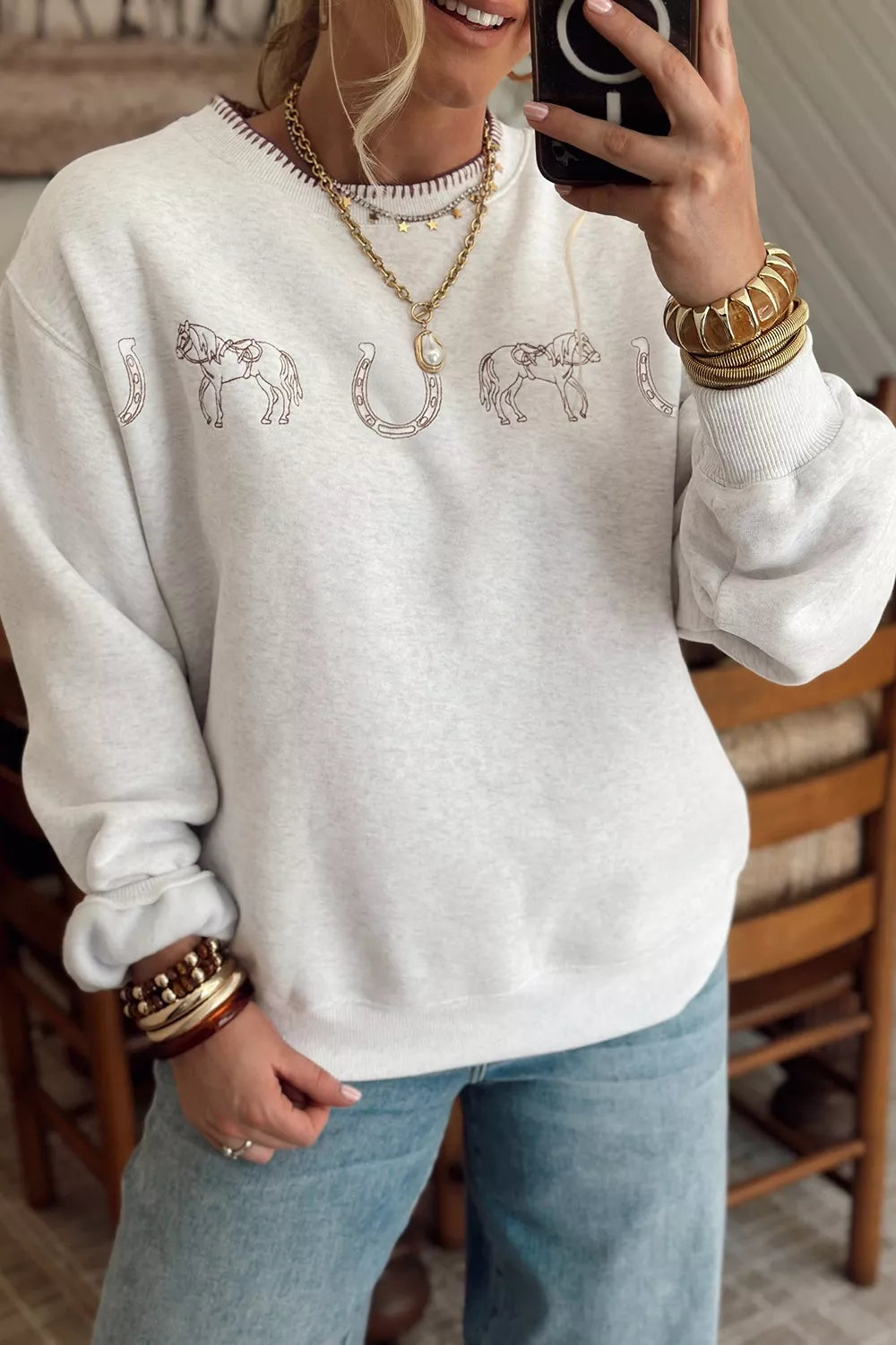 Graphic Round Neck Casual Sweatshirt