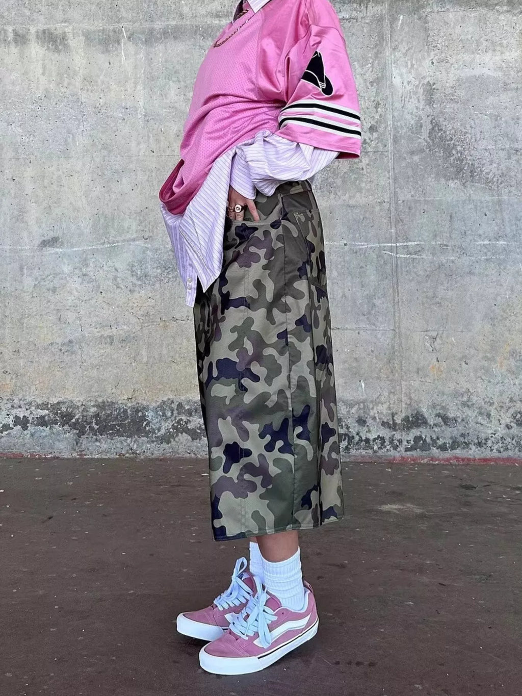 Camouflage Wide-Leg Cropped Pants