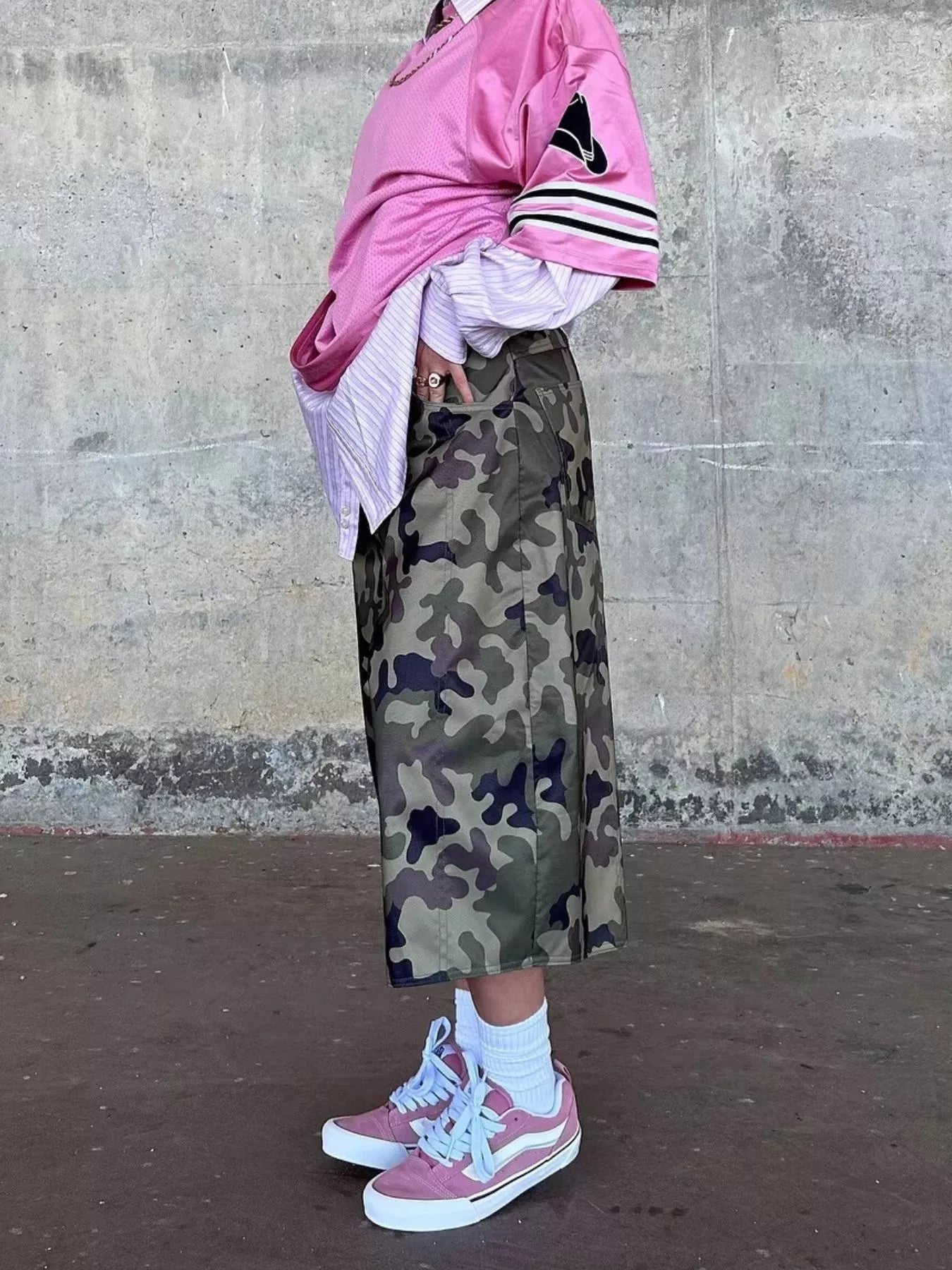 Camouflage Wide-Leg Cropped Pants