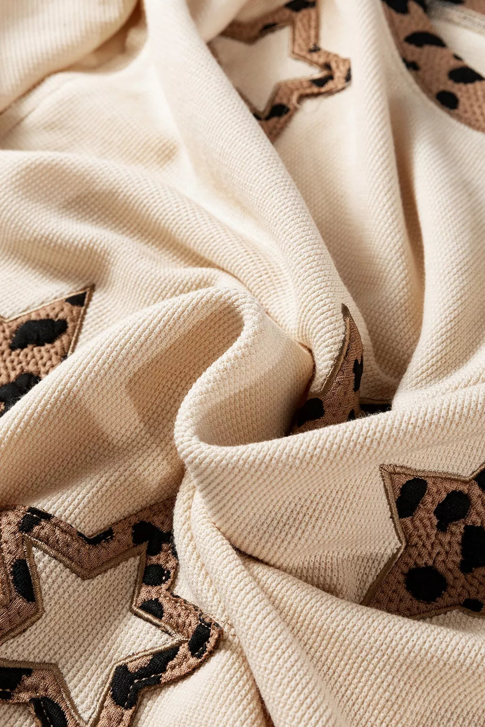 Contrast Leopard Star Patchwork Detail Raw Seam Baggy Sweatshirt