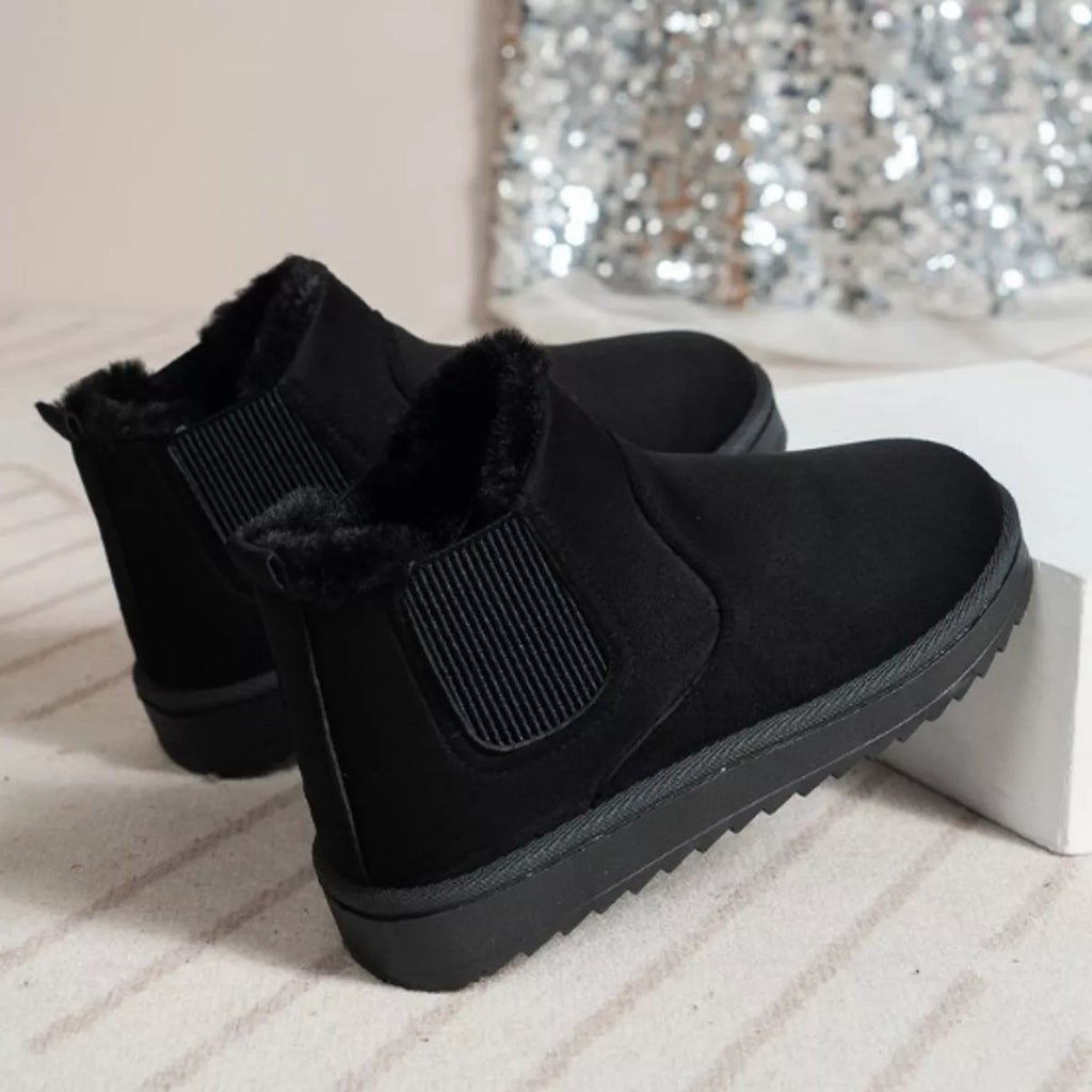 Round Toe Platform Boots