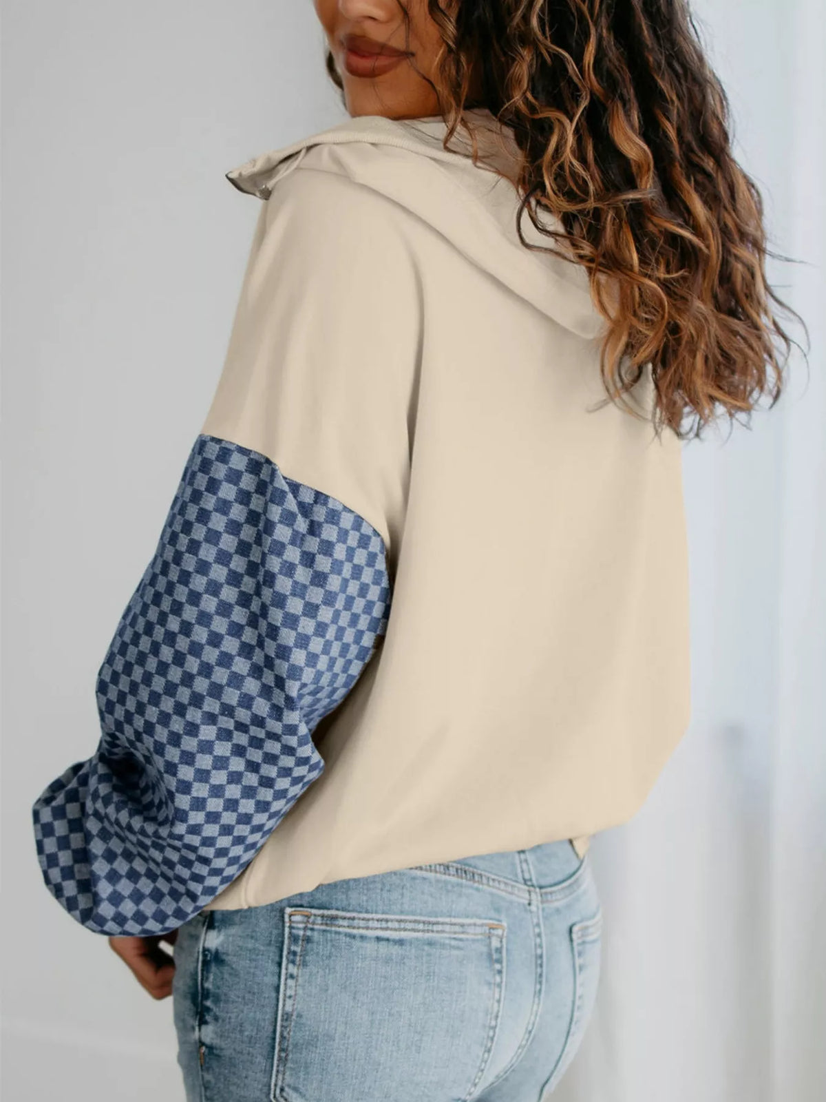 Checkered Color Block Half Zip Sweatshirt – Beige
