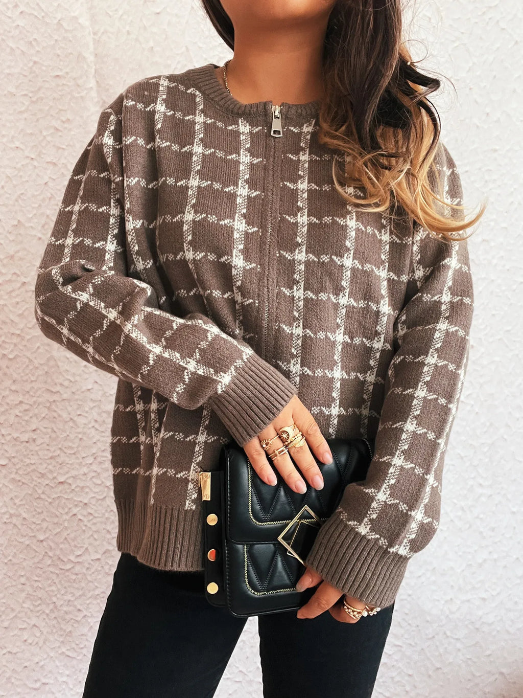 Plaid Zip-Up Cardigan with Gentle Stretch
