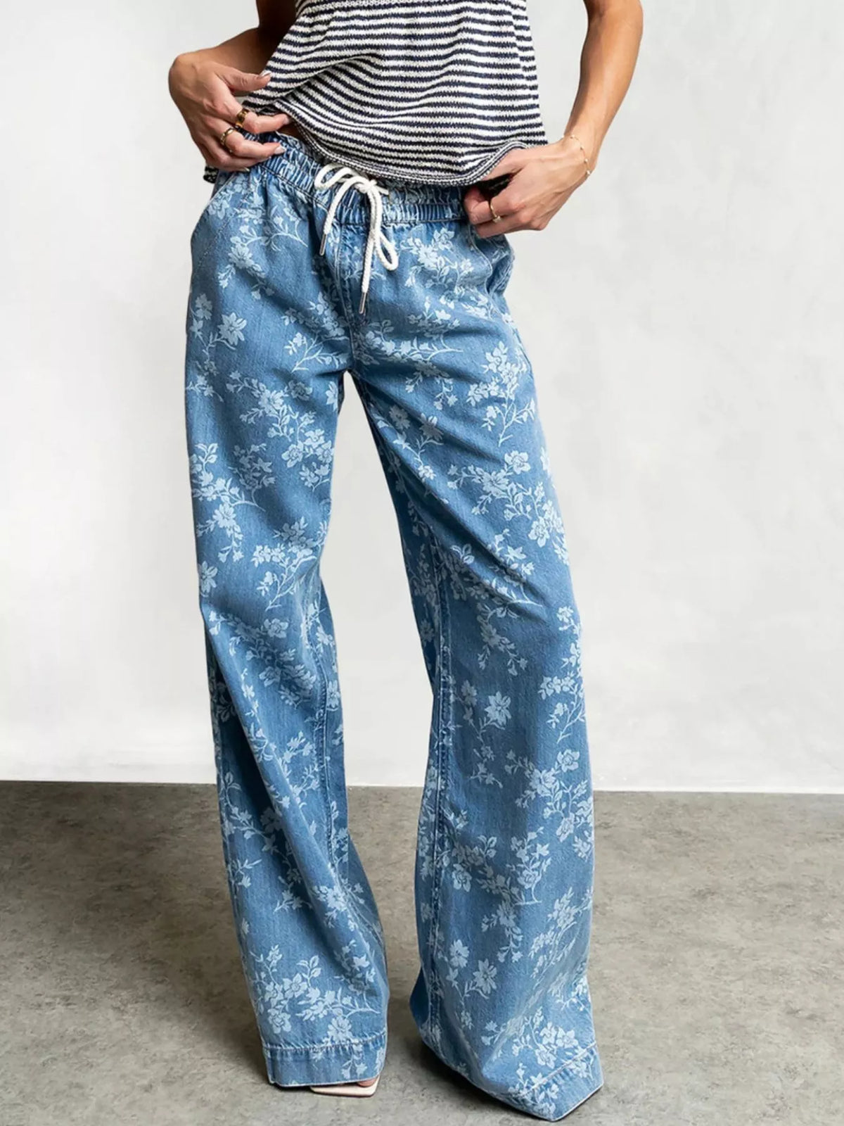 Drawstring Floral Wide-Leg Jeans