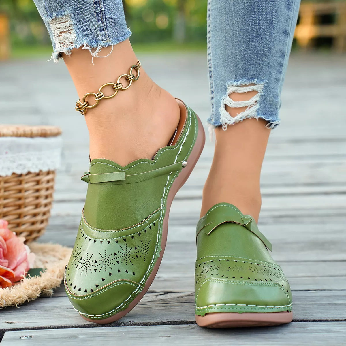 Round Toe Wedge Sandals