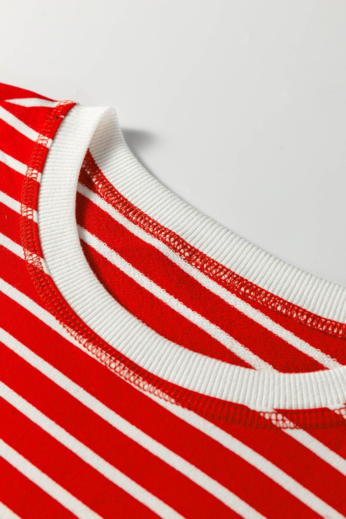 Stripe Ribbed Trim Round Neck Tank Top