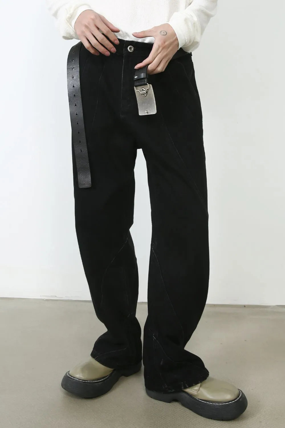 Men's Baggy Jeans with Pockets