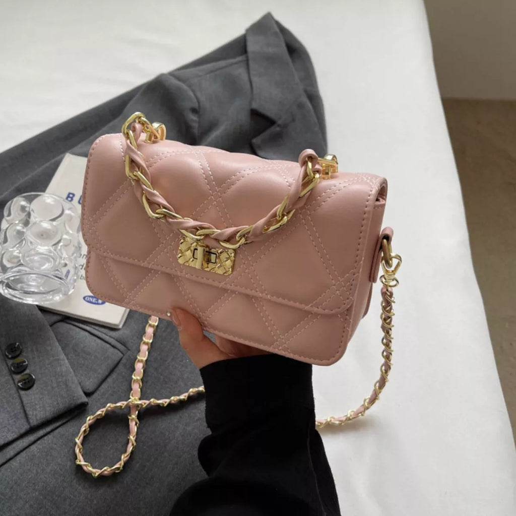 Quilted Chain Strap Crossbody Bag