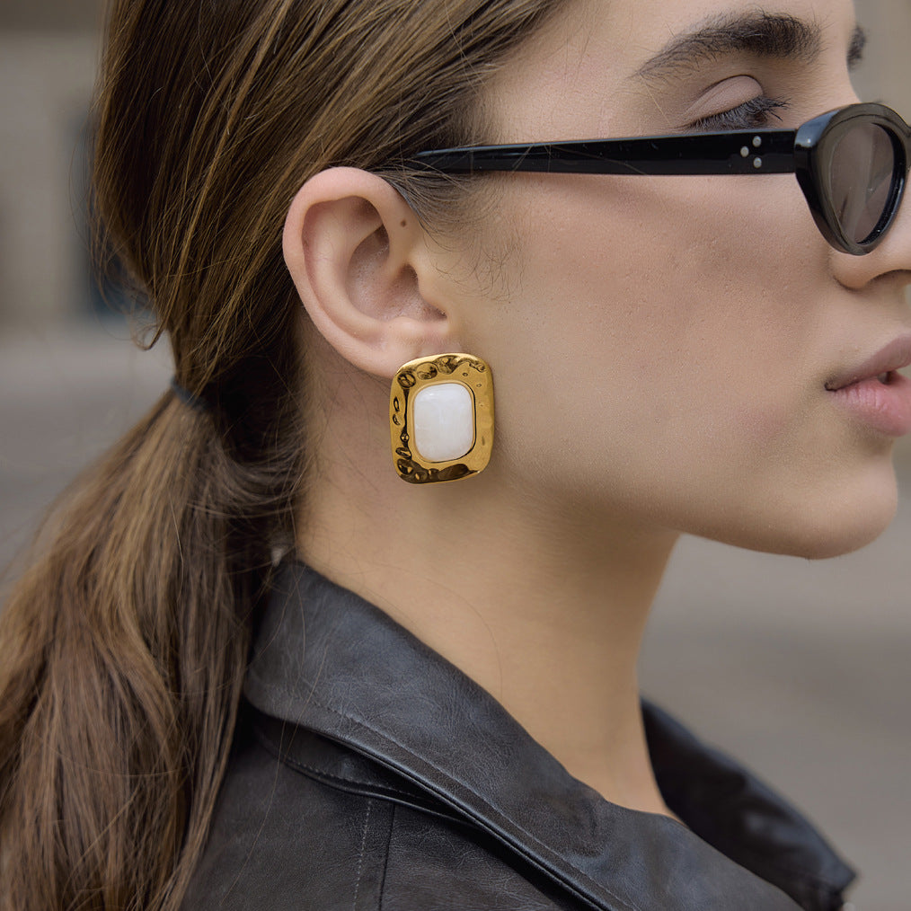Resin Hammered Frame Stud Earrings