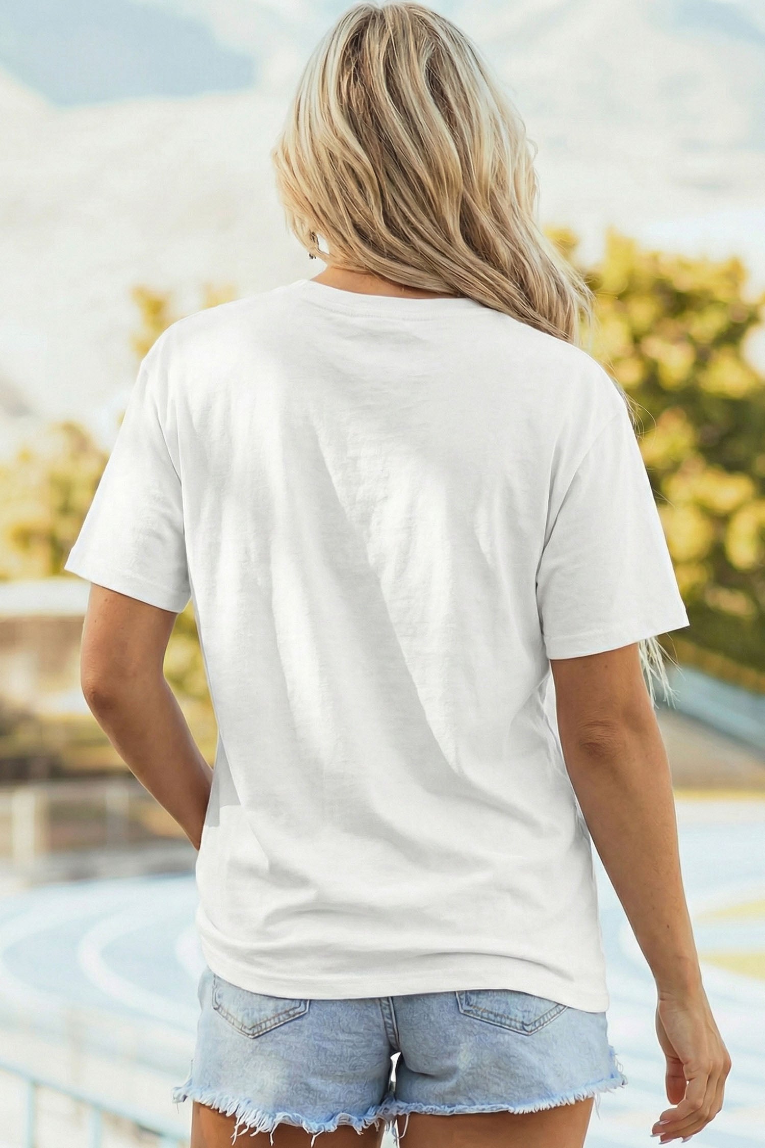 White Sequin Rugby Bow Print Round Neck Casual Shift Tee