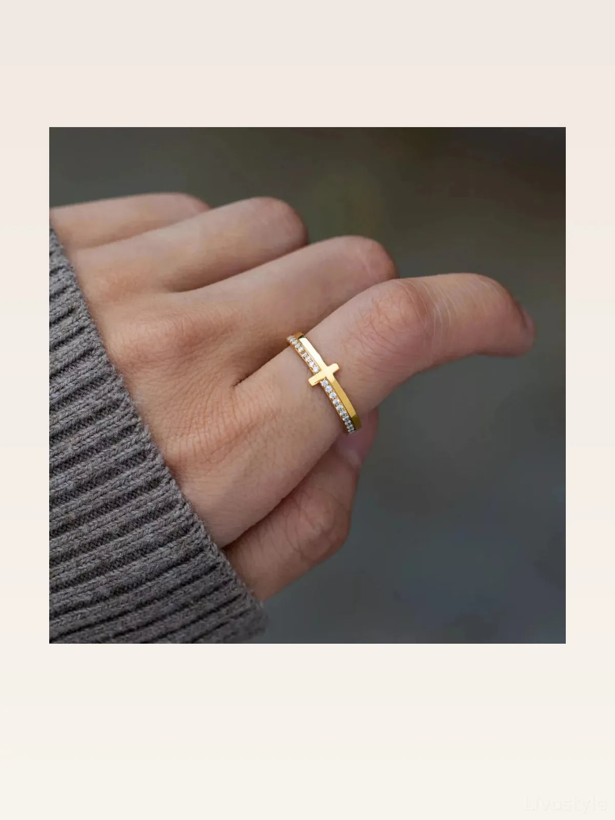 925 Sterling Silver Pavé Cross Ring