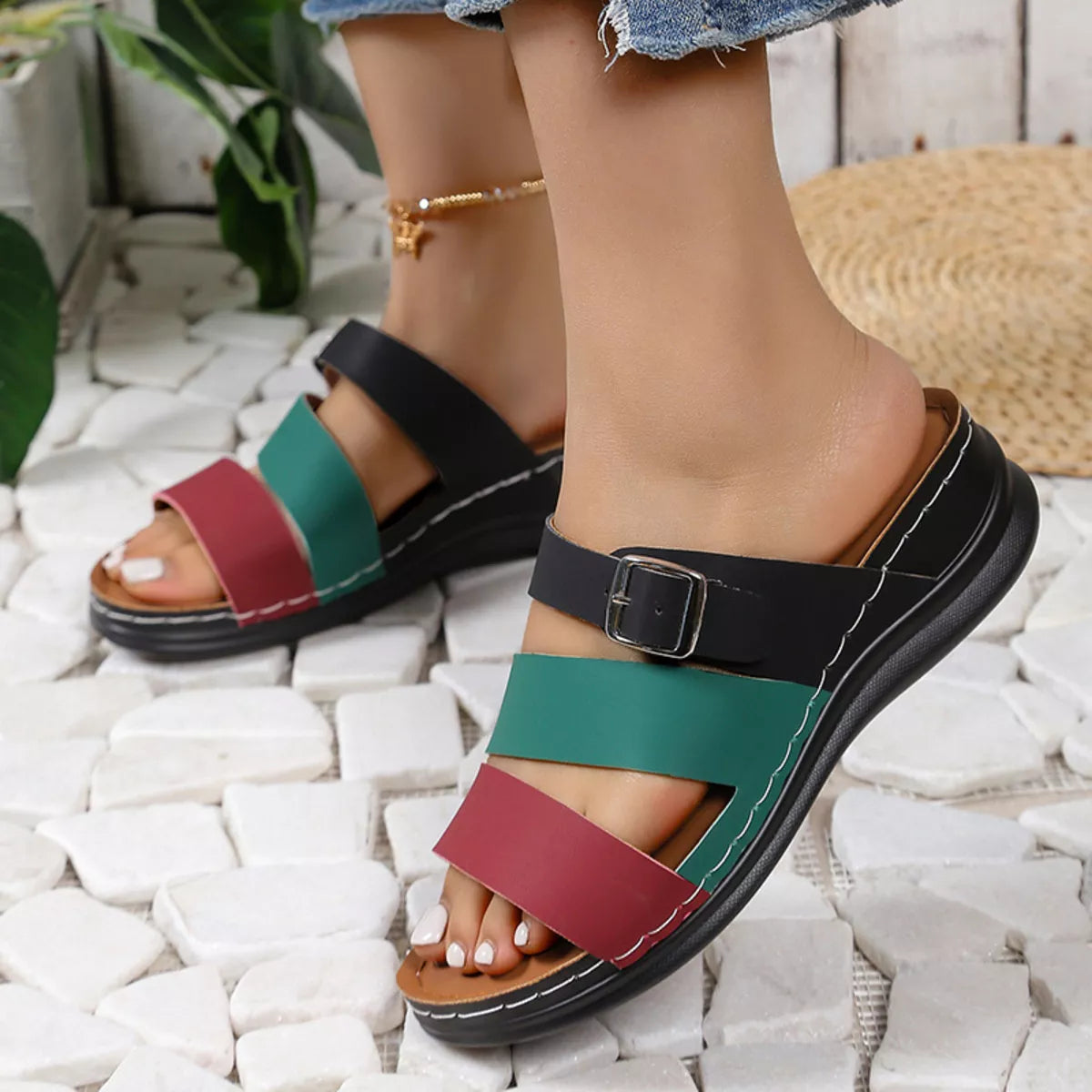 Color Block Adjustable Buckle Comfort Sandals