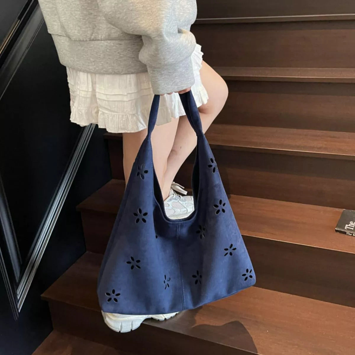 Cut-out Shoulder Bag