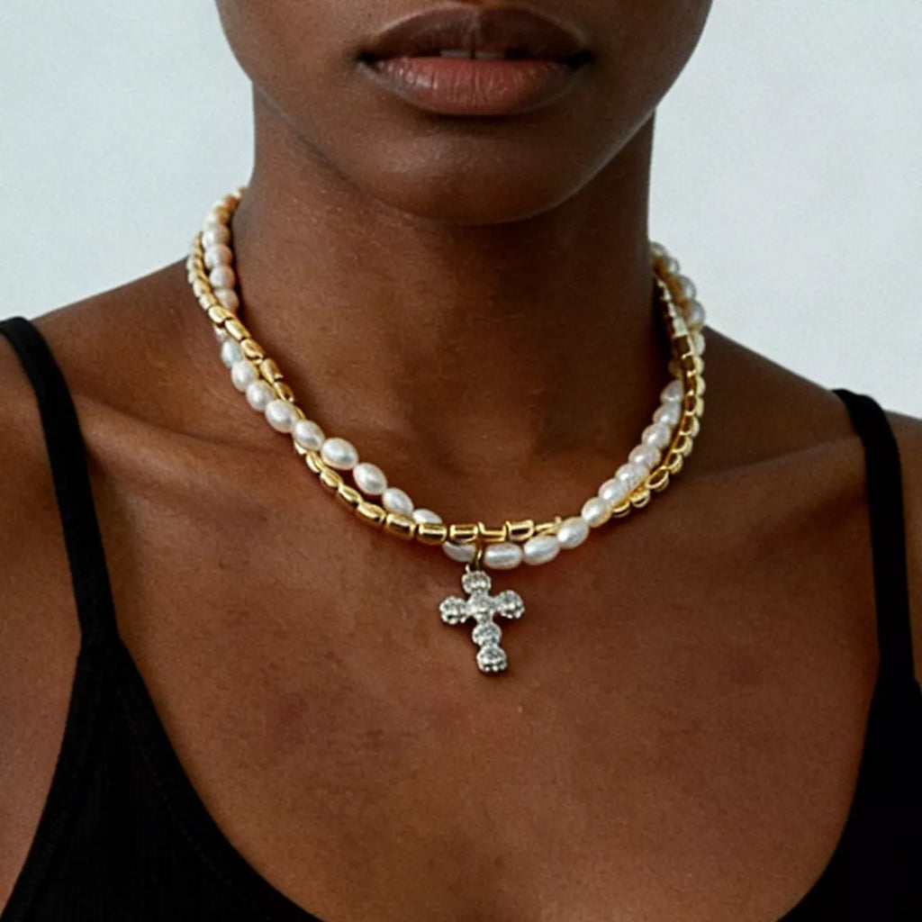 Elegant Pearl Alloy Necklace with Rhinestone Cross Pendant