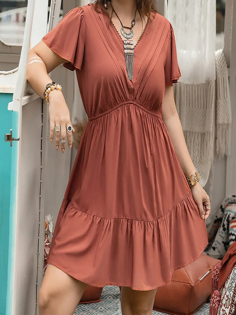 Ruffle Hem V-Neck Short Sleeve Dress