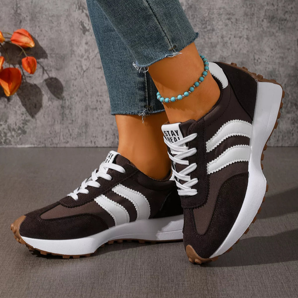 Lace Up Round Toe Sneakers