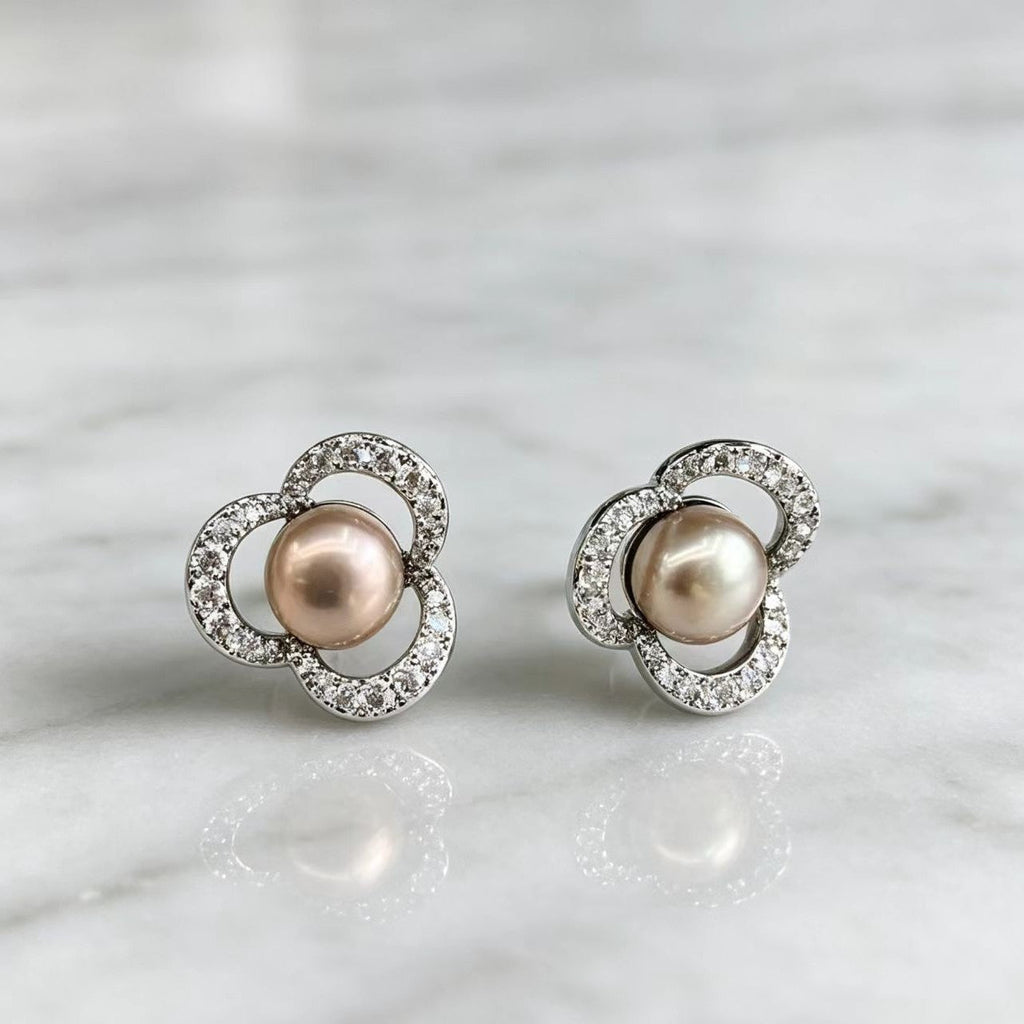 Hollow Four-Leaf Clover Diamond-Encrusted Champagne Pearl Womens Earrings
