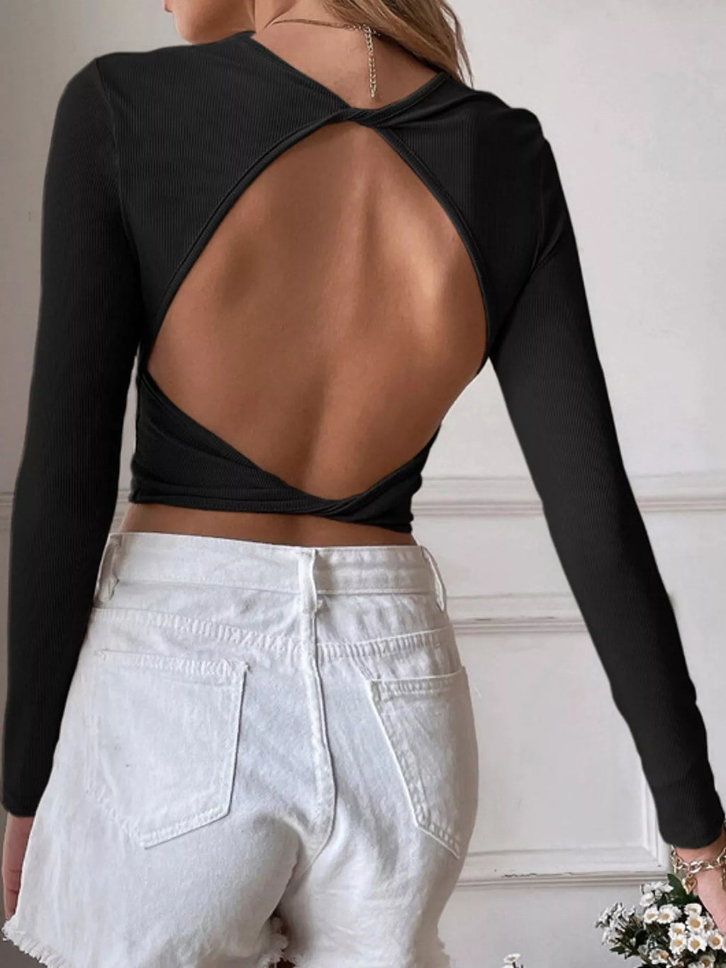 Cutout Back Long Sleeve Crop T-Shirt