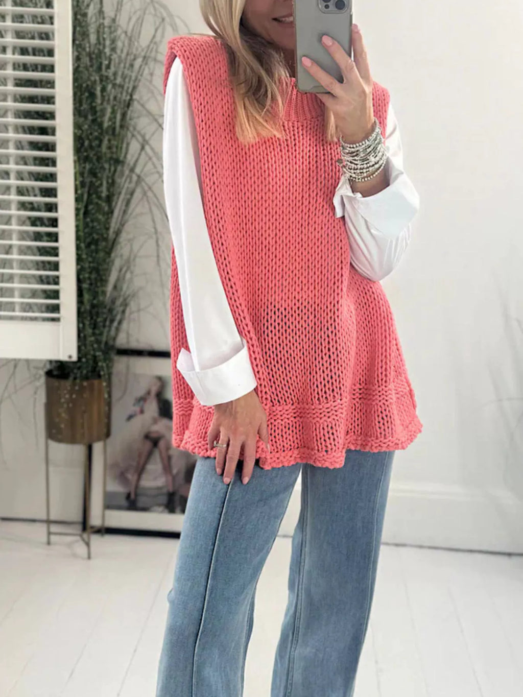 Round Neck Sweater Vest