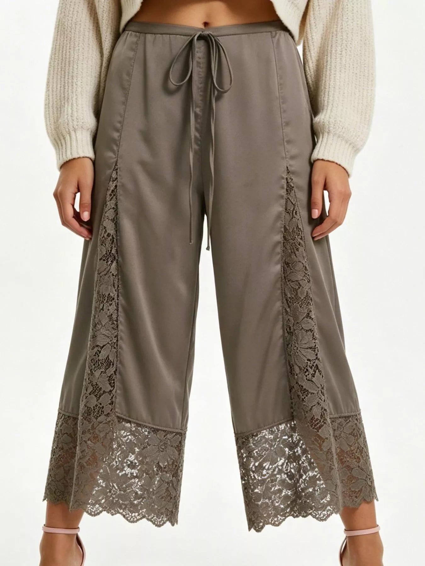 Lace Trim Wide-Leg Cropped Pants