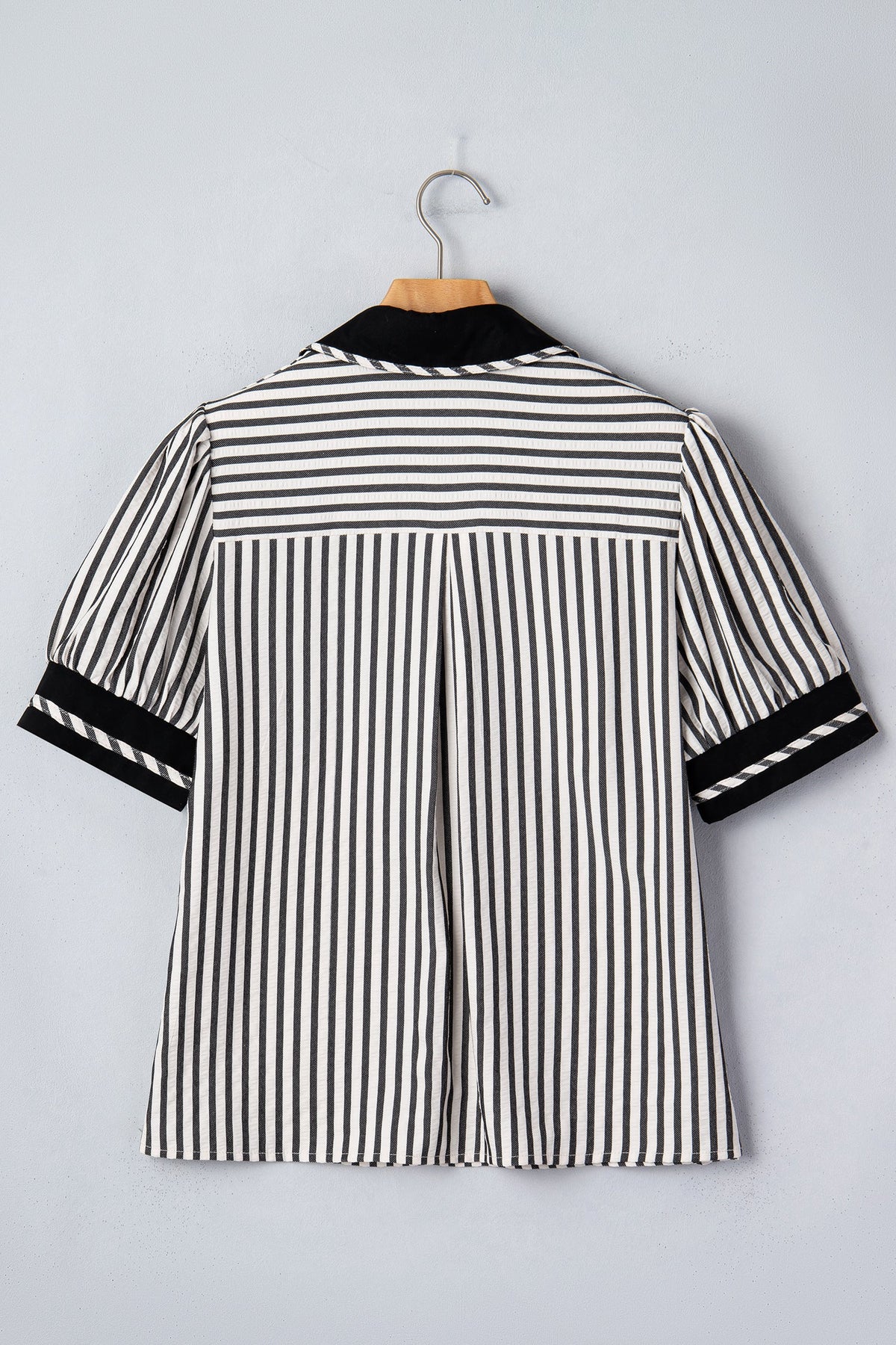 Stripe Collared V-Neck Bubble Sleeve Blouse