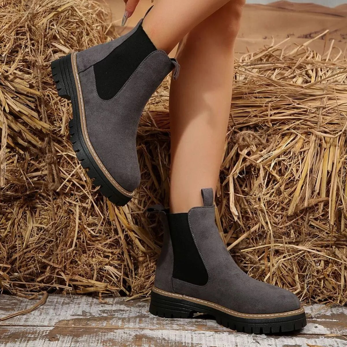 Round Toe Platform Boots