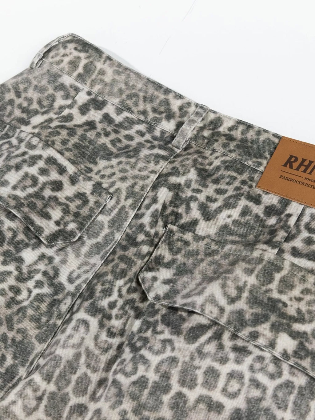 Men's Leopard Print Cargo Pants