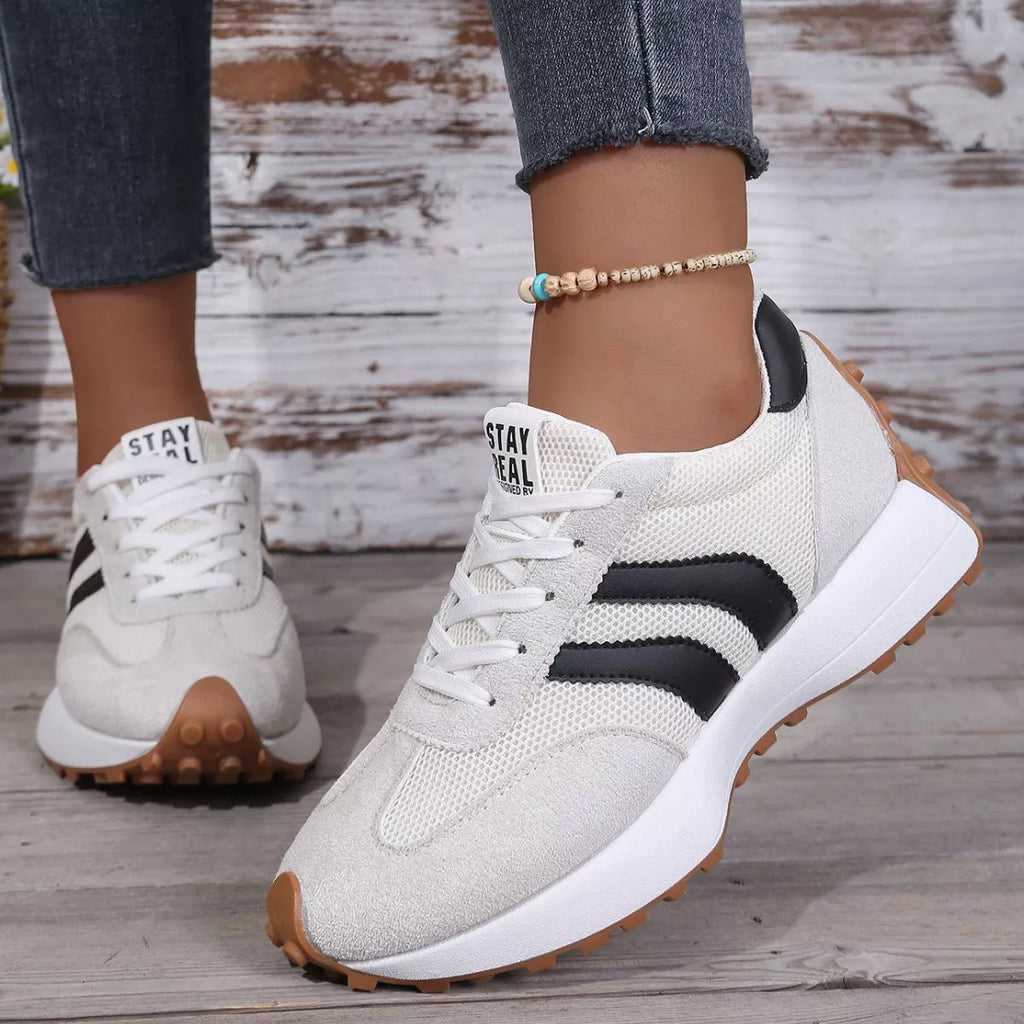 Lace Up Round Toe Sneakers
