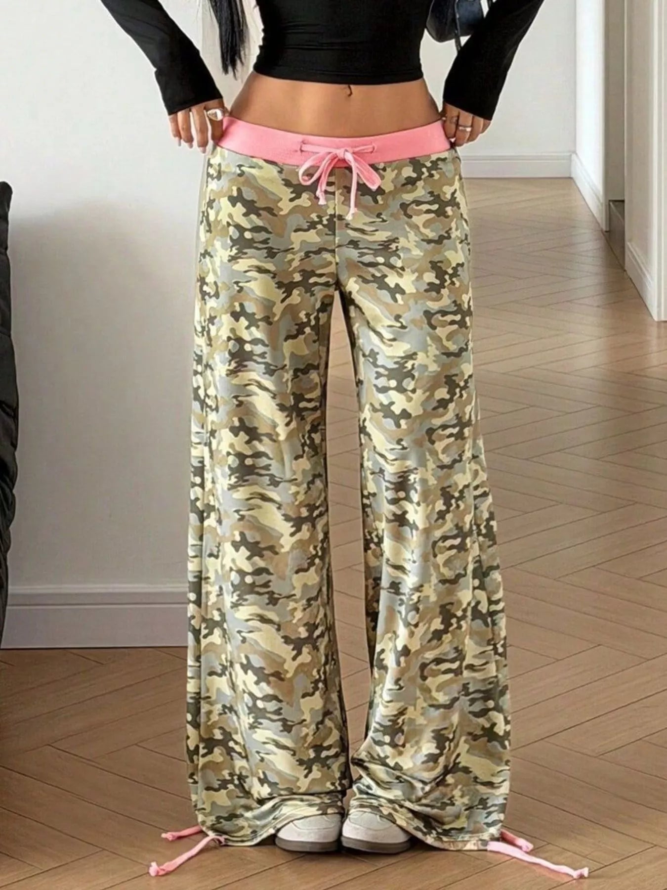 Camouflage Wide-Leg Sweatpants