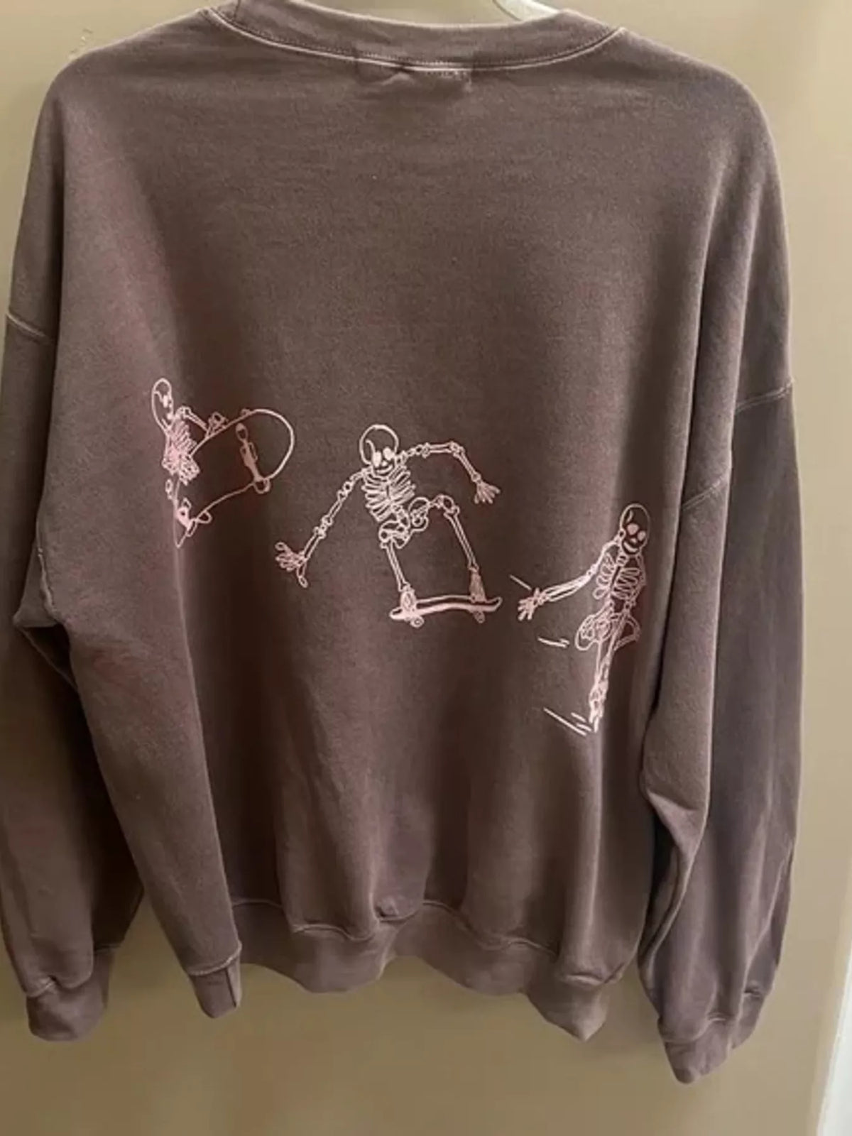 Skeleton Graphic Round Neck Sweatshirt